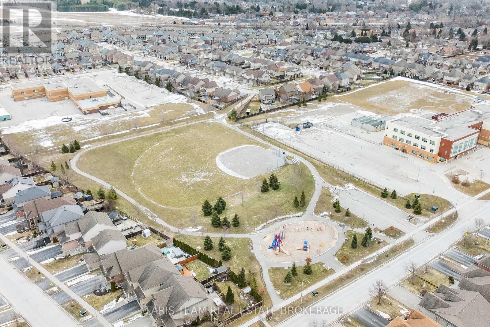 41 Wallace Street, New Tecumseth, Ontario  L9R 2G5 - Photo 46 - N12902556