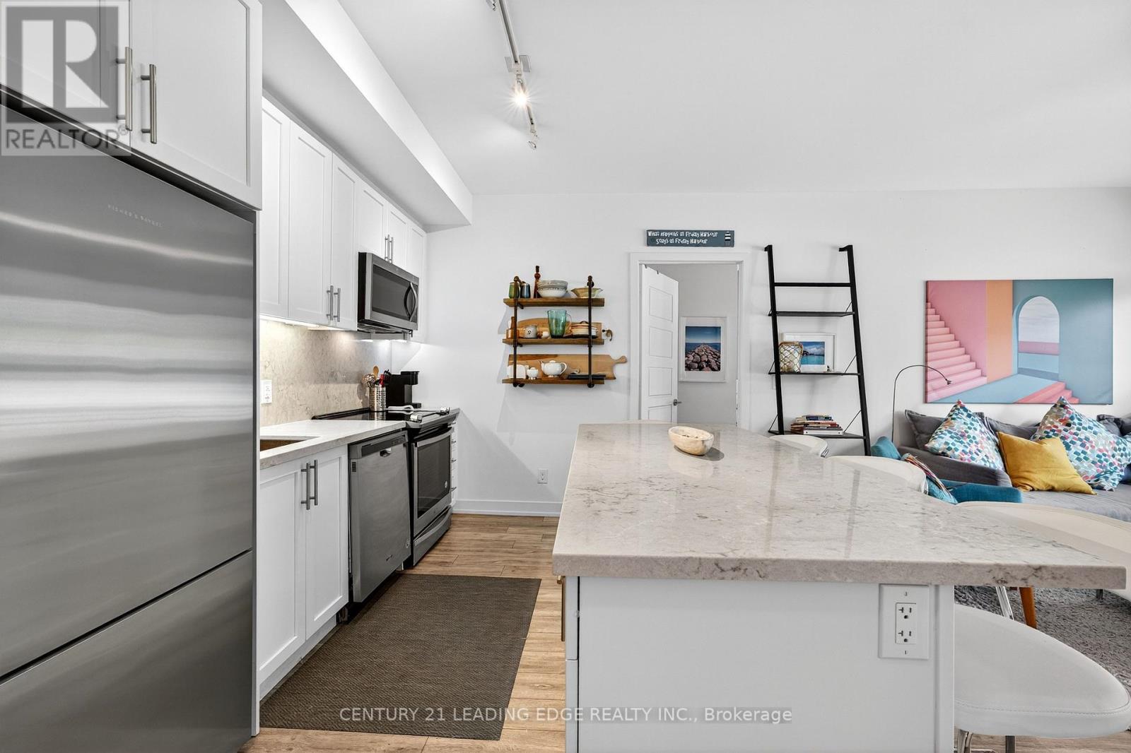 D120 - 333 Sea Ray Avenue, Innisfil, Ontario L9S 0M3 - Photo 3 - N12902560