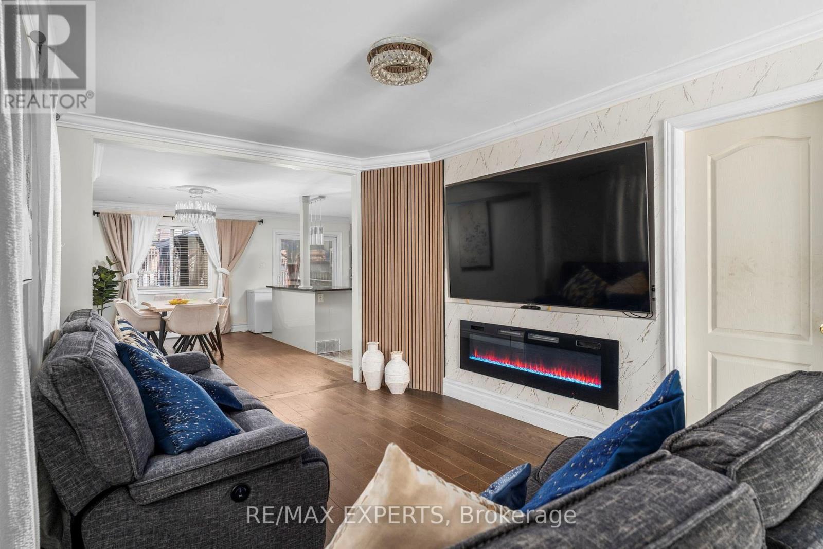 173 Rosanna Crescent, Vaughan, Ontario  L6A 2T4 - Photo 10 - N12902618