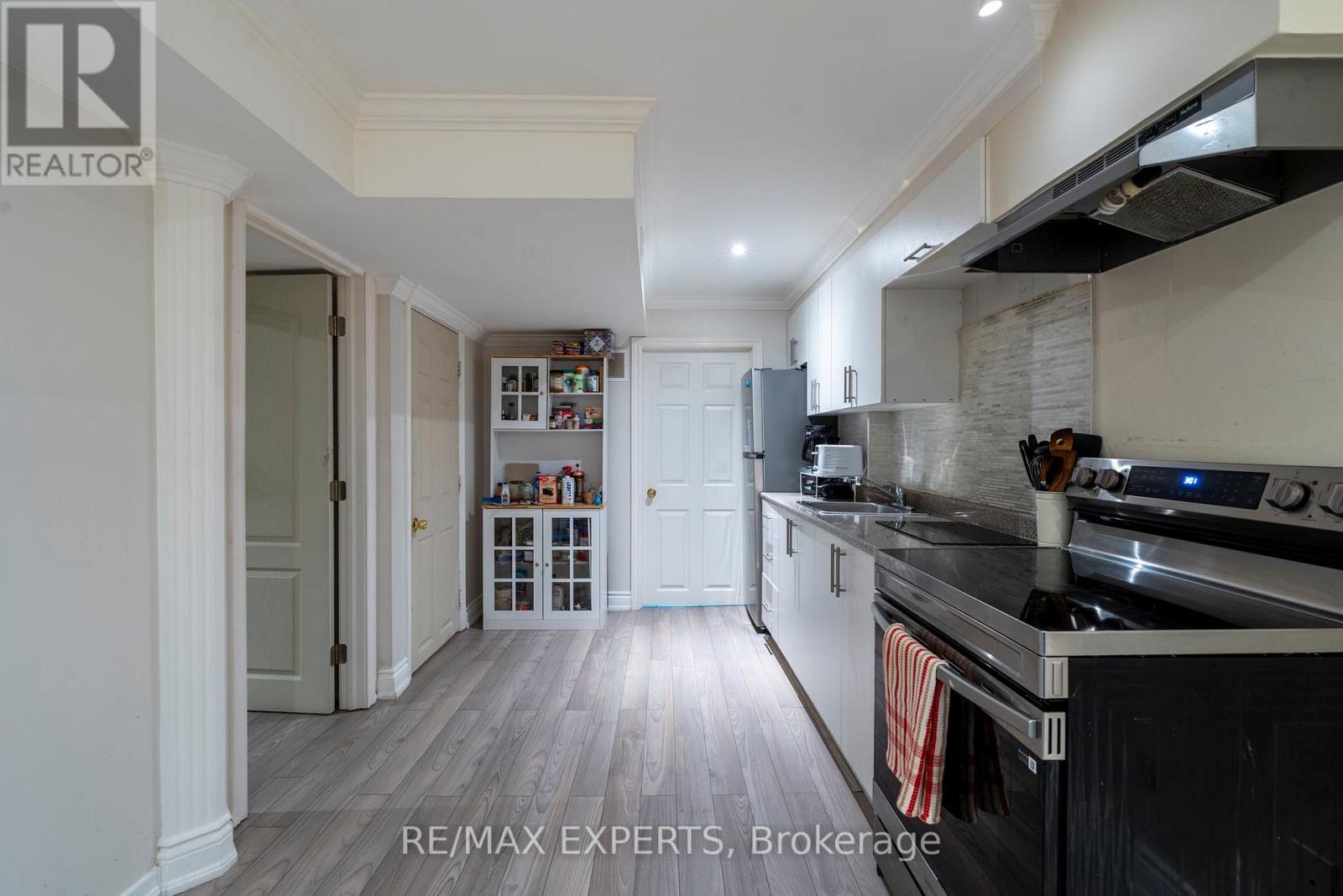 173 Rosanna Crescent, Vaughan, Ontario  L6A 2T4 - Photo 32 - N12902618