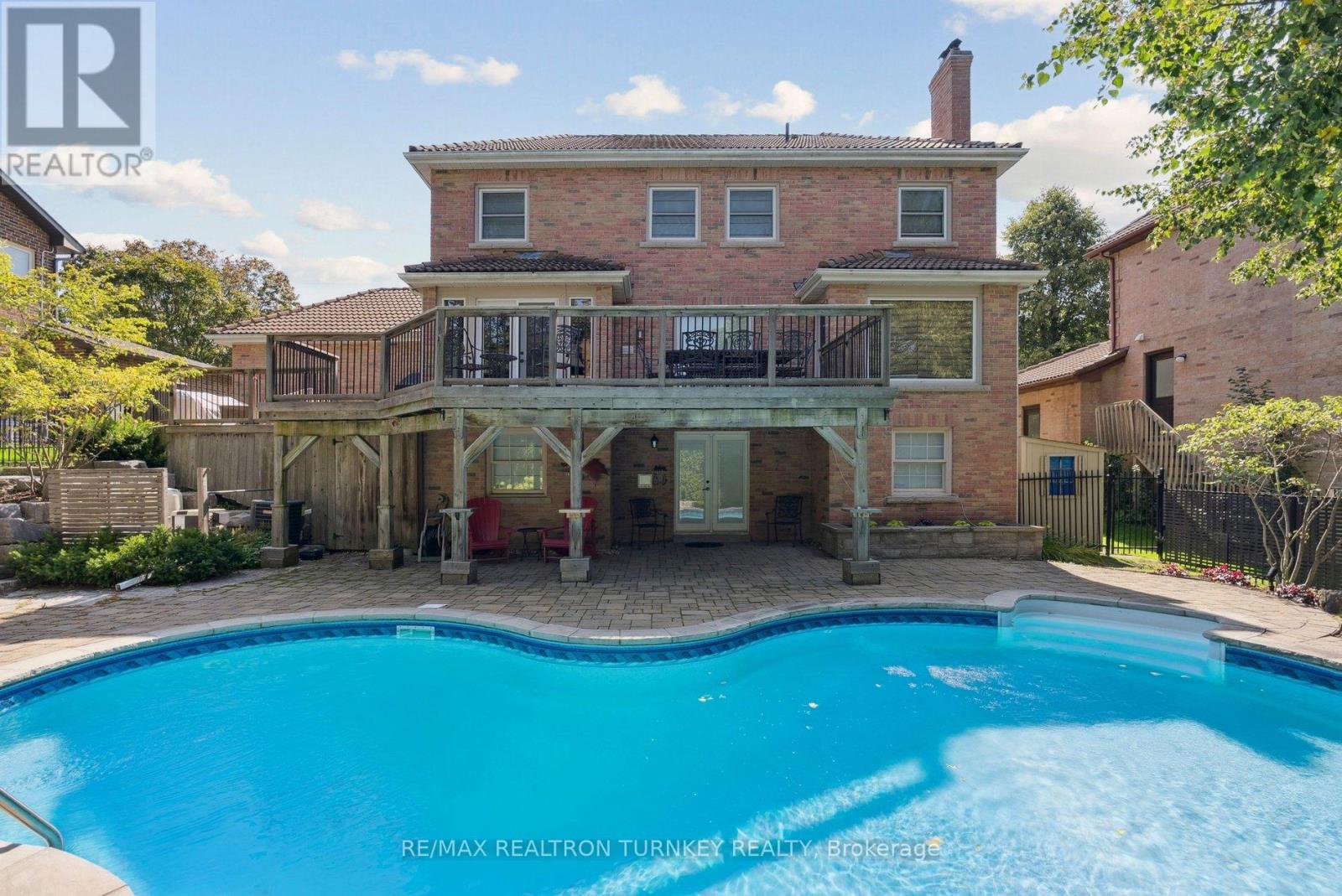 22 Trillium Drive, Aurora, Ontario  L4G 5X9 - Photo 41 - N12871372