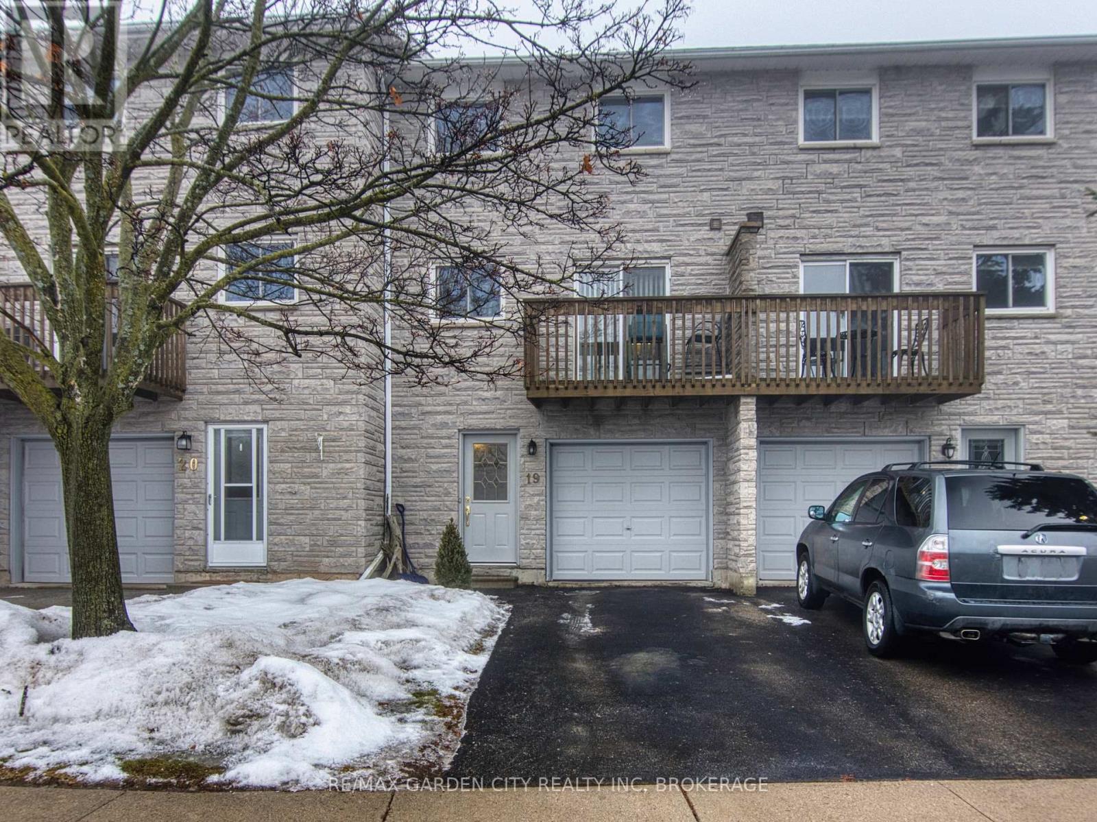 19 - 1155 PARAMOUNT DRIVE, hamilton (stoney creek mountain), Ontario