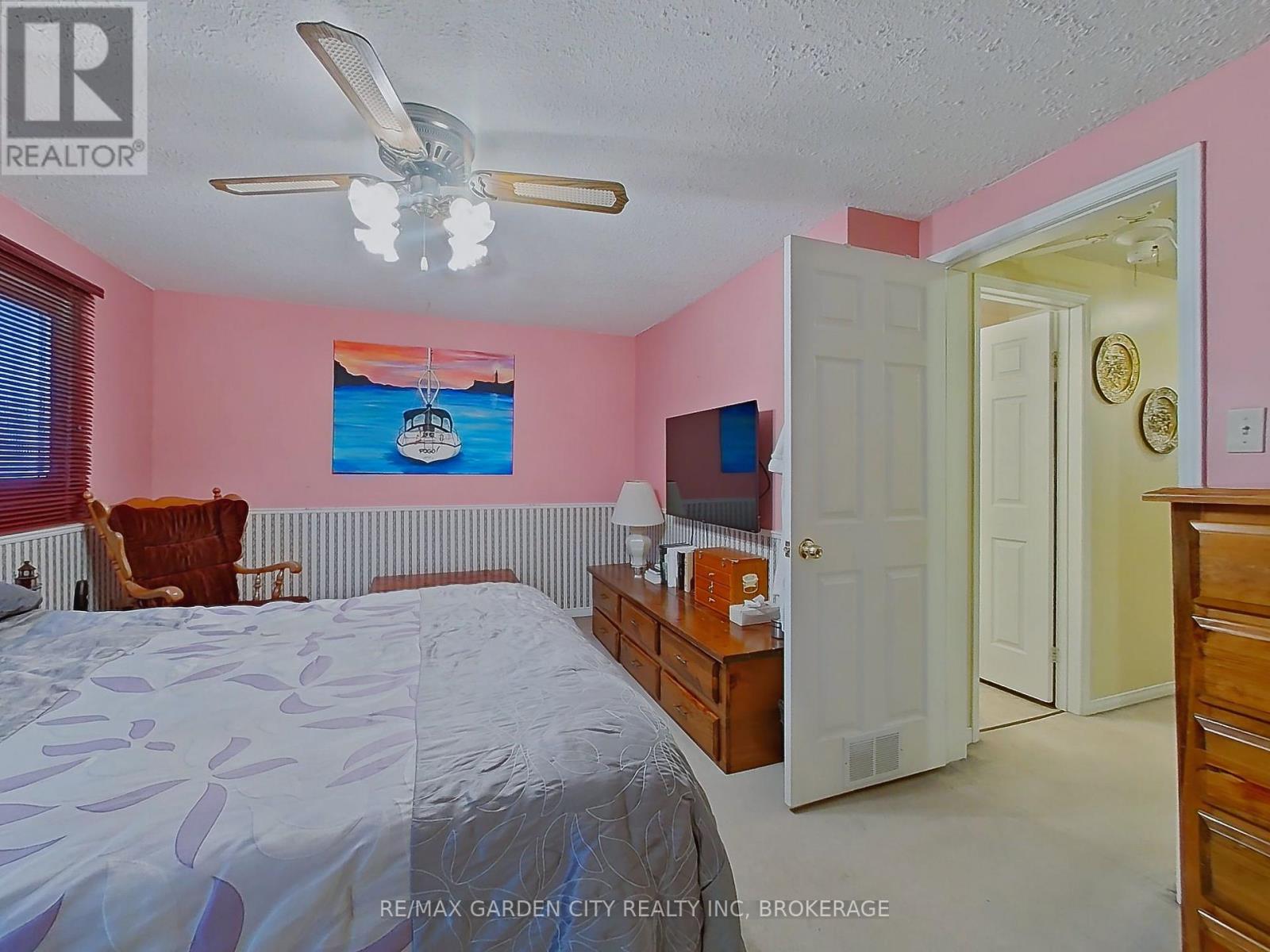 19 - 1155 Paramount Drive, Hamilton, Ontario  L8J 2N3 - Photo 32 - X12902512