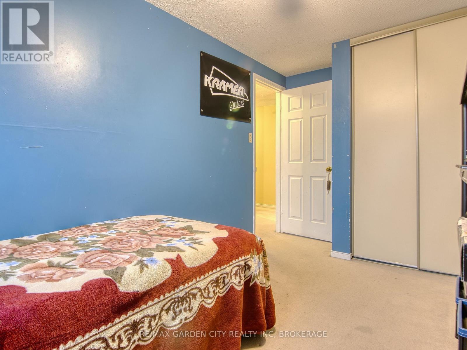 19 - 1155 Paramount Drive, Hamilton, Ontario  L8J 2N3 - Photo 35 - X12902512