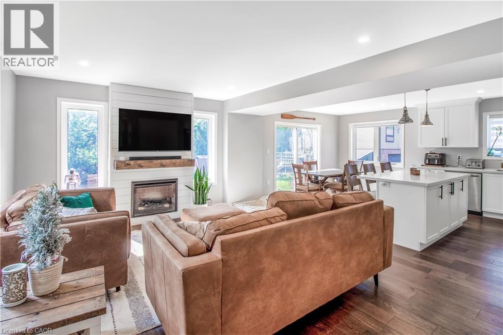 25555 Maple Beach Road, Brock, Ontario  L0K 1A0 - Photo 4 - 40813126