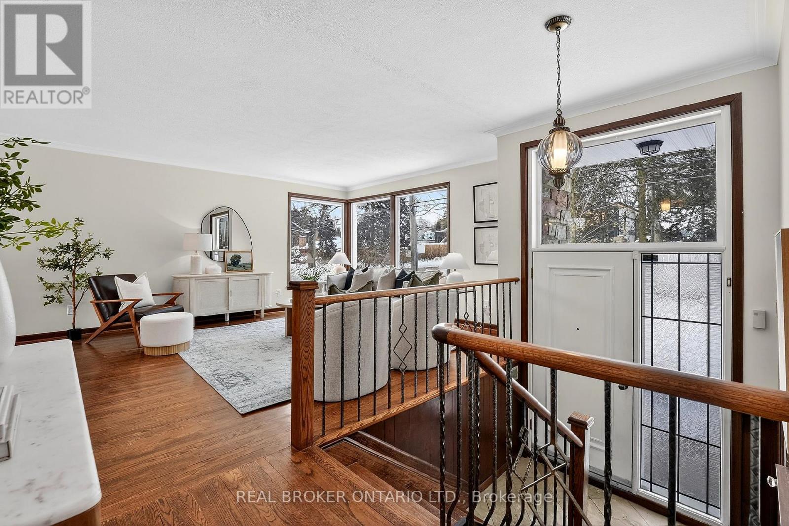 1269 Royal York Road, Toronto, Ontario  M9A 4C4 - Photo 6 - W12902492