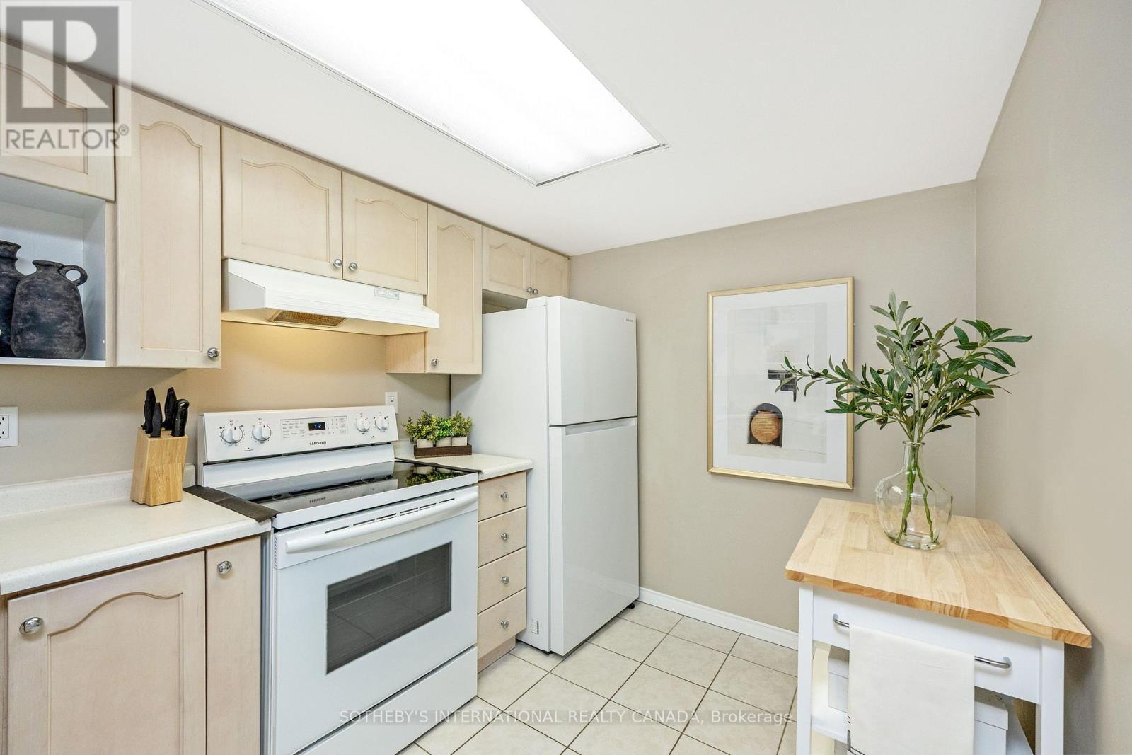 410 - 3499 Upper Middle Road, Burlington, Ontario L7M 4M7 - Photo 6 - W12902514