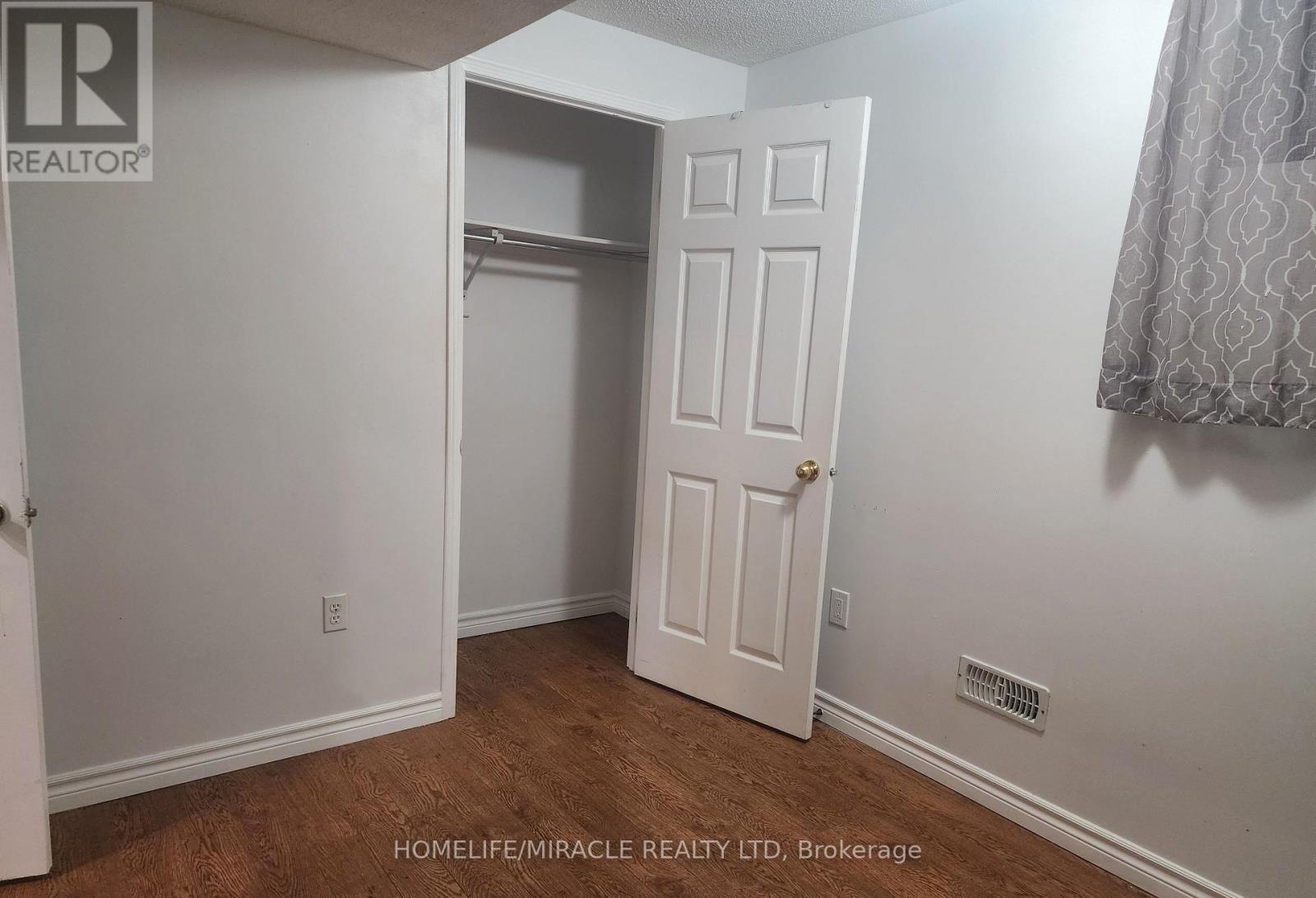 Basement - 59 Rollingwood Drive, Brampton, Ontario  L6Y 5R1 - Photo 6 - W12902534