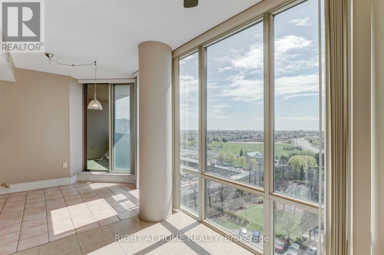 1010 - 330 Rathburn Road W, Mississauga, Ontario  L5B 3Y2 - Photo 15 - W12902542