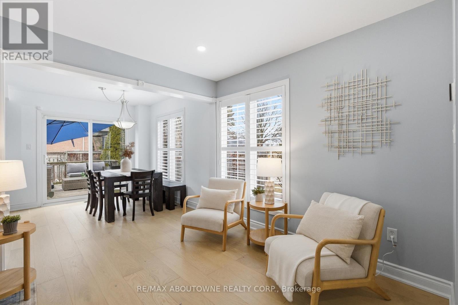 5655 Adele Road, Burlington, Ontario  L7L 6X2 - Photo 11 - W12902604