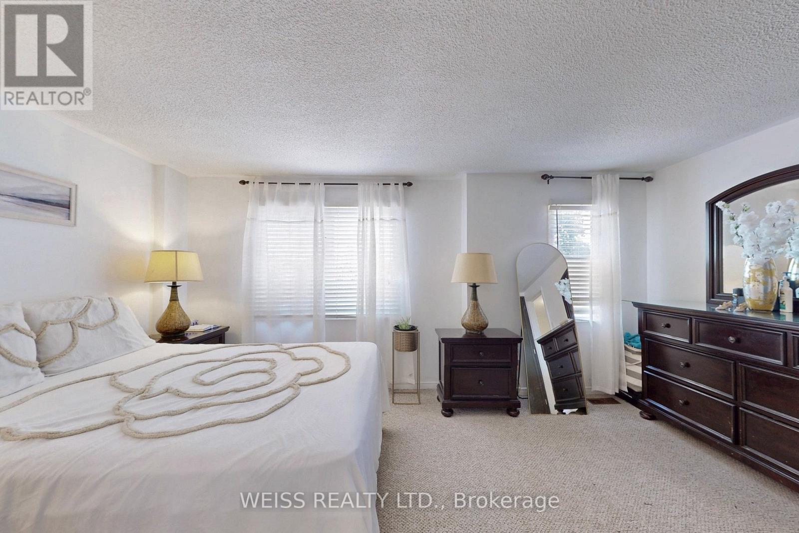 69 Wooliston Crescent, Brampton, Ontario  L6Y 4J4 - Photo 23 - W12902624