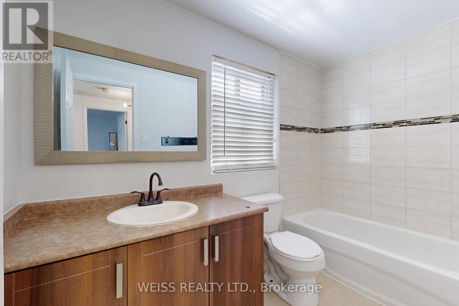 69 Wooliston Crescent, Brampton, Ontario  L6Y 4J4 - Photo 33 - W12902624