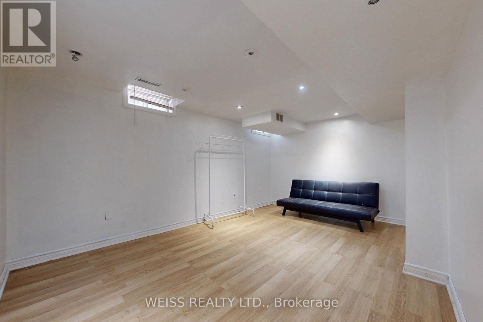 69 Wooliston Crescent, Brampton, Ontario  L6Y 4J4 - Photo 39 - W12902624