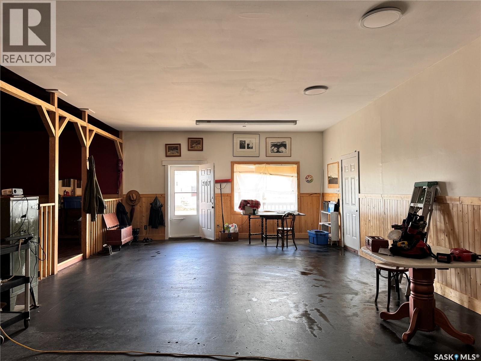 205-207 Main Street, Lintlaw, Saskatchewan  S0A 2H0 - Photo 6 - SK016026