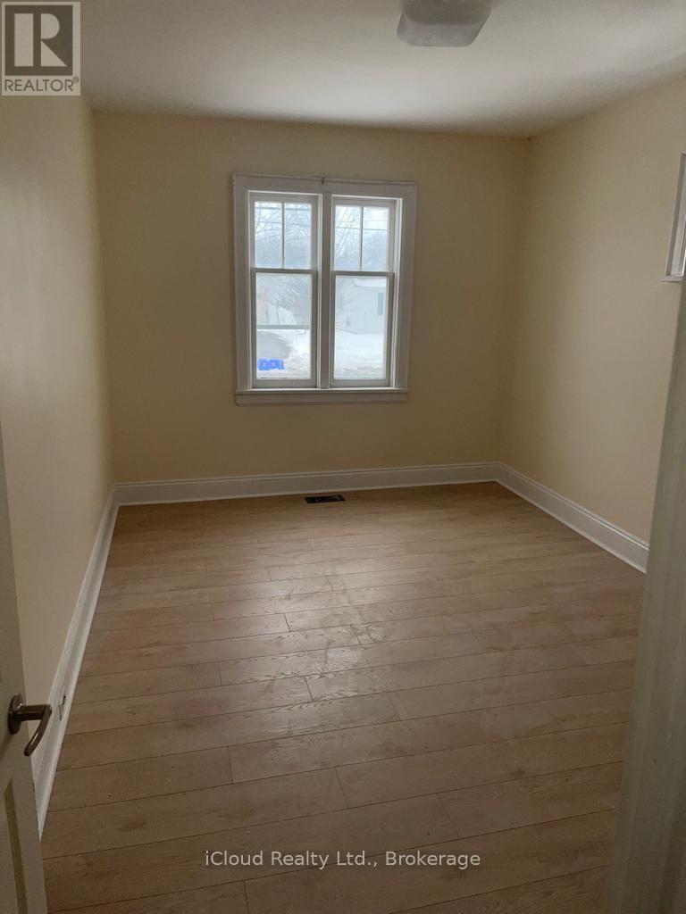 114-116 Mcgill Street, Quinte West, Ontario  K8V 3K1 - Photo 5 - X12902522