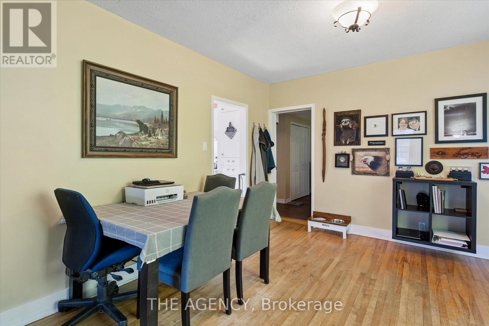 31 Brunel Road, Huntsville, Ontario  P1H 1P4 - Photo 9 - X12902586