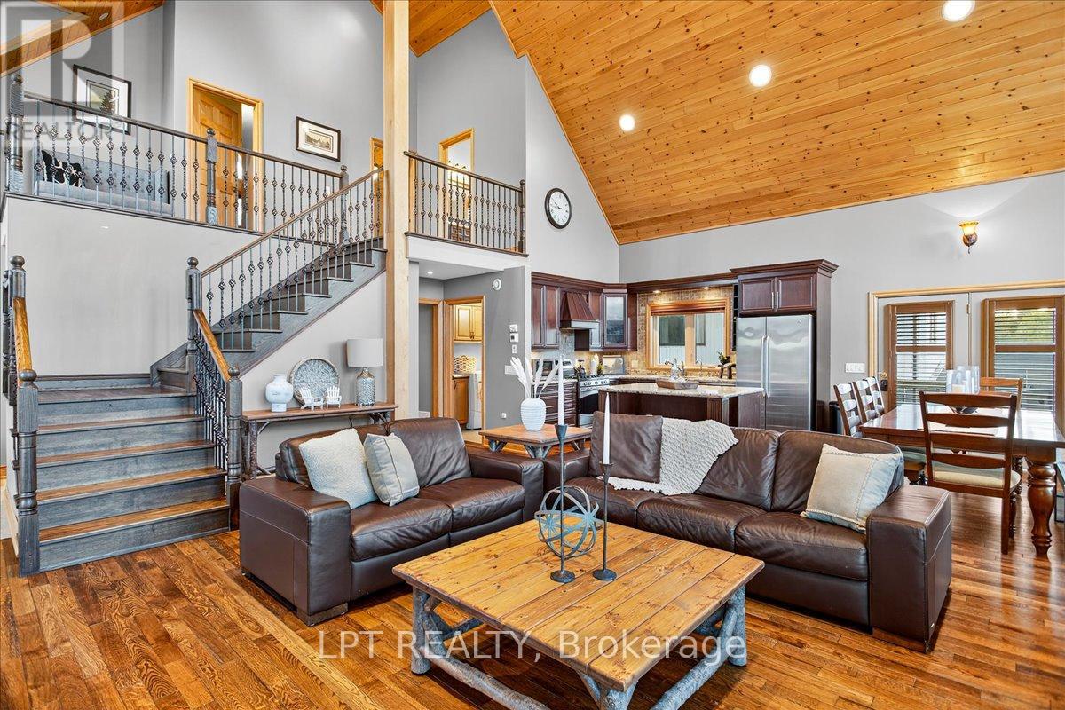 192 Sunset Boulevard, Blue Mountains, Ontario  N0H 2P0 - Photo 21 - X12902614