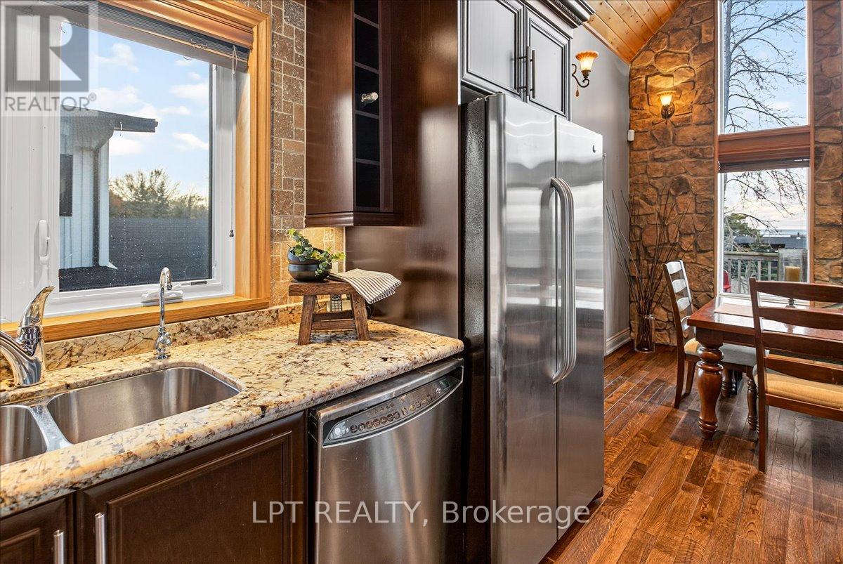 192 Sunset Boulevard, Blue Mountains, Ontario  N0H 2P0 - Photo 29 - X12902614