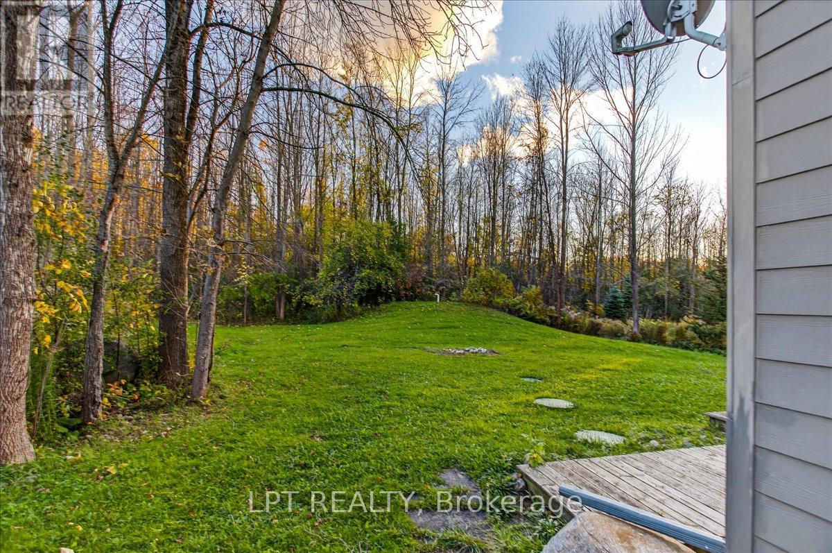 192 Sunset Boulevard, Blue Mountains, Ontario  N0H 2P0 - Photo 5 - X12902614