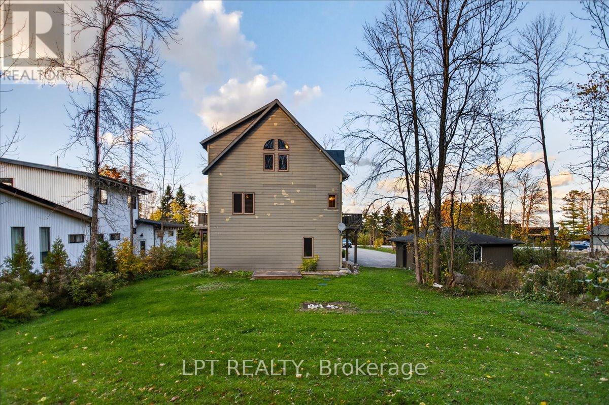 192 Sunset Boulevard, Blue Mountains, Ontario  N0H 2P0 - Photo 6 - X12902614