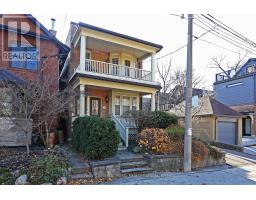 UPPER - 19 MELGUND ROAD, Toronto, Ontario