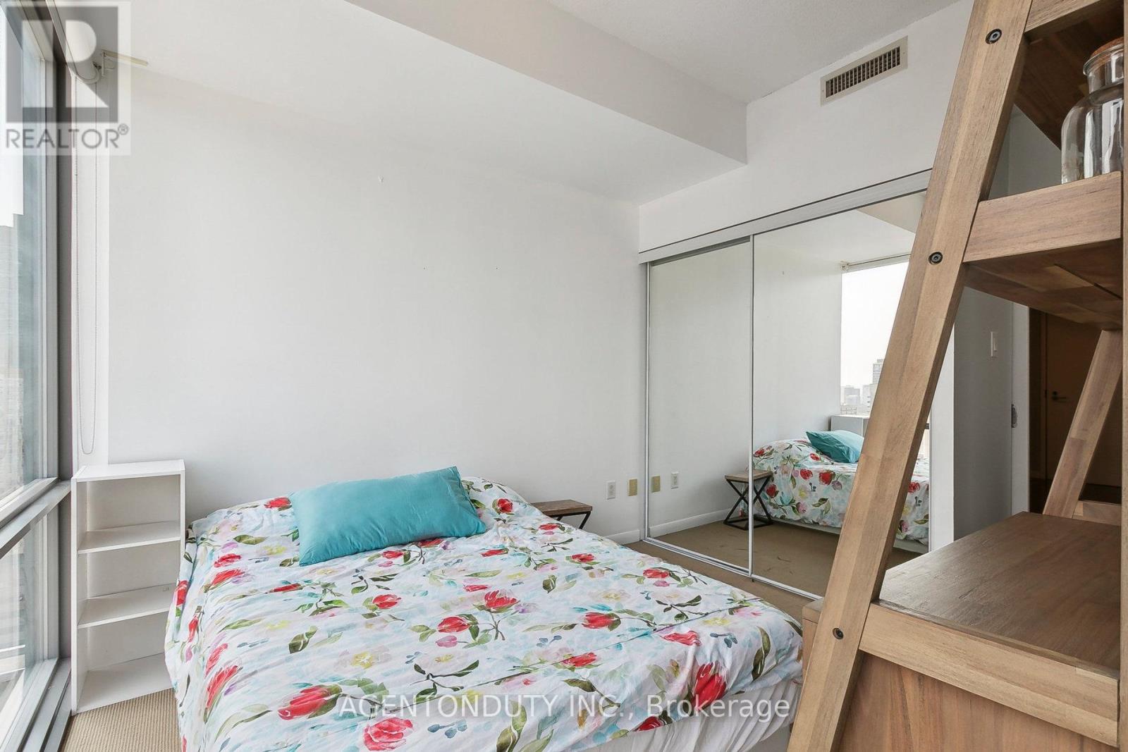 2507 - 37 Grosvenor Street, Toronto, Ontario  M4Y 3G5 - Photo 42 - C12901656