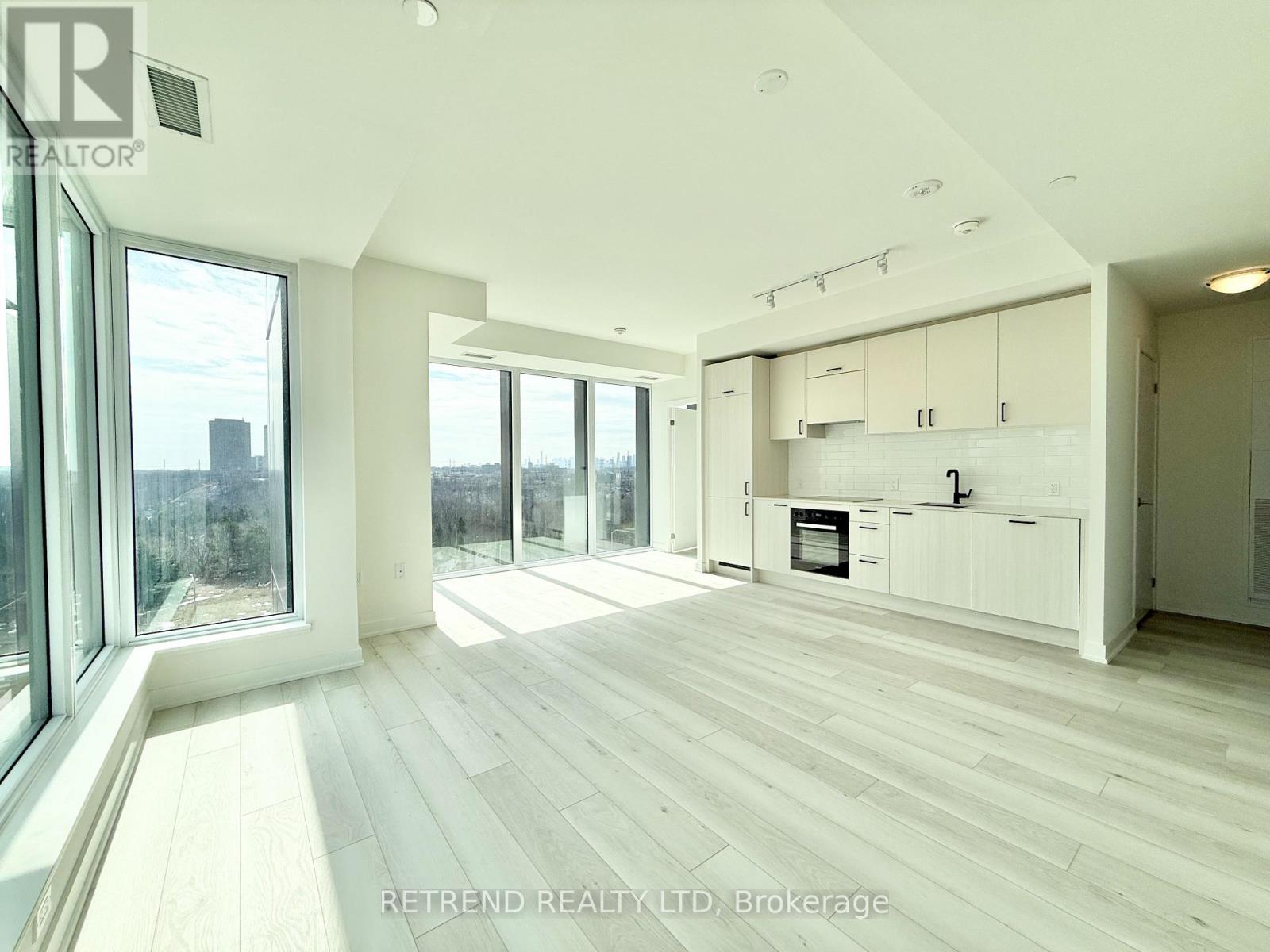 609 - 5 QUARRINGTON LANE, Toronto, Ontario