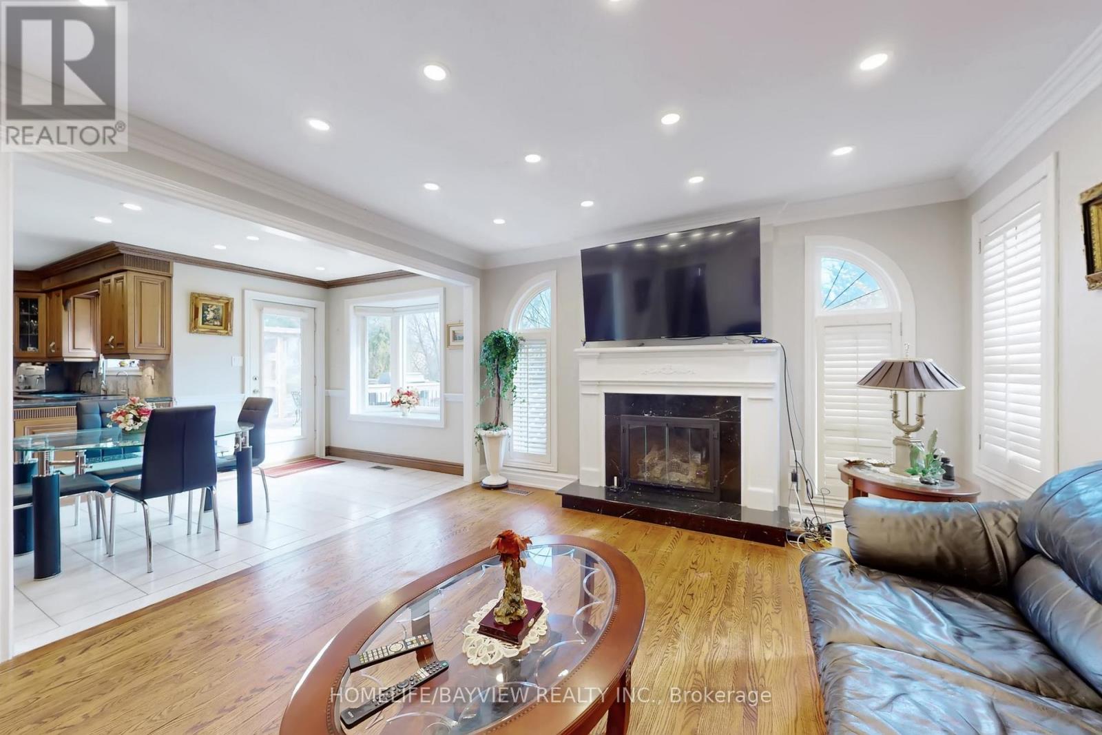 70 Russell Snider Drive, King, Ontario  L0G 1N0 - Photo 9 - N12900260