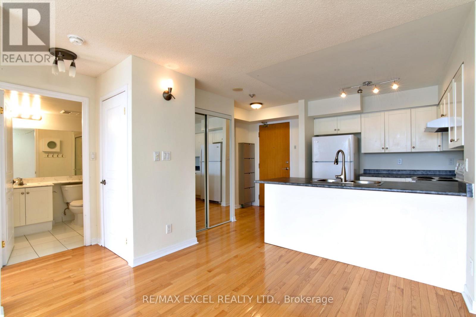 410 - 19 Northern Heights Drive, Richmond Hill (Langstaff), Ontario  L4S 4B4 - Photo 11 - N12901672