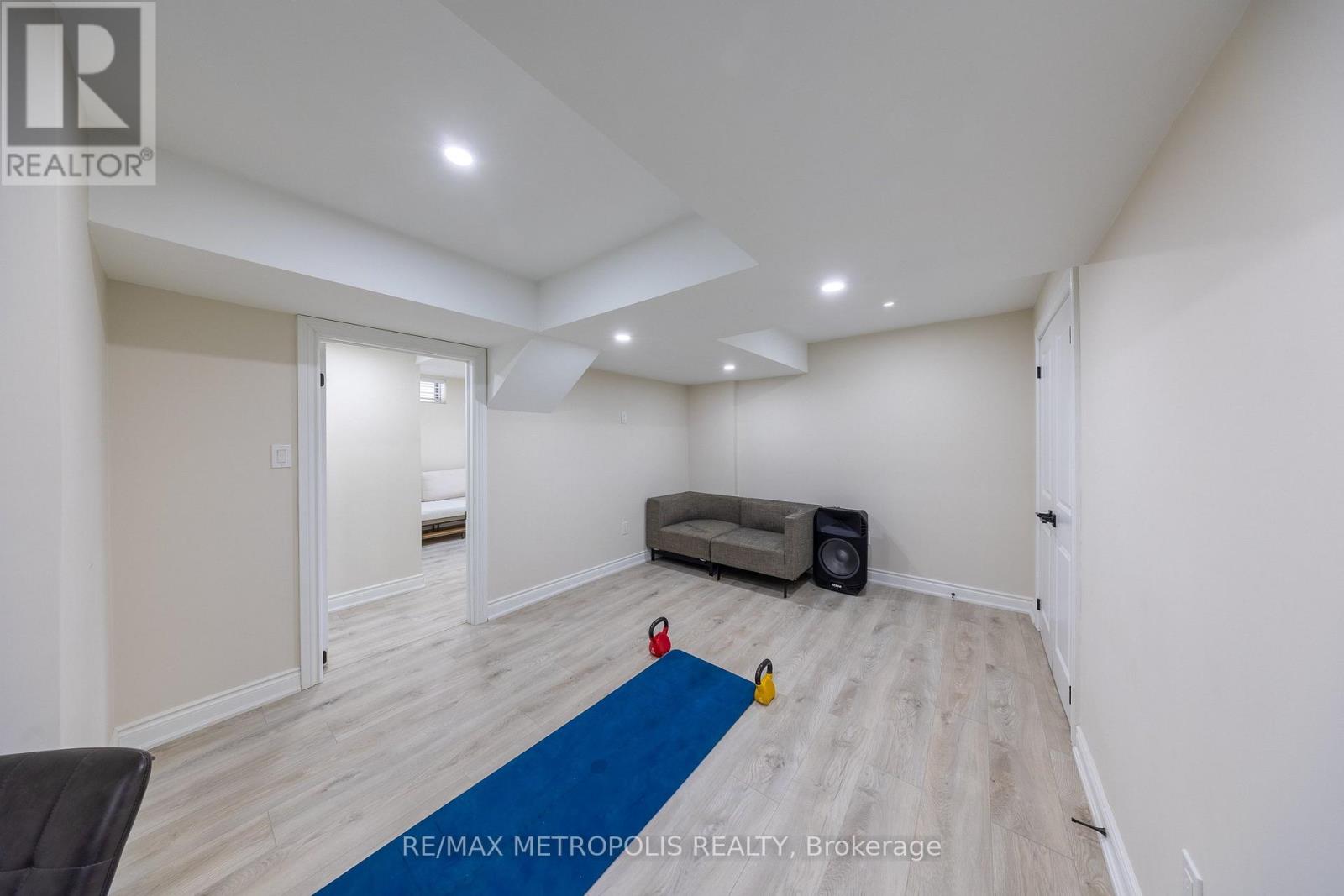 91 Kennedy Boulevard, New Tecumseth, Ontario  L9R 0T3 - Photo 32 - N12901674