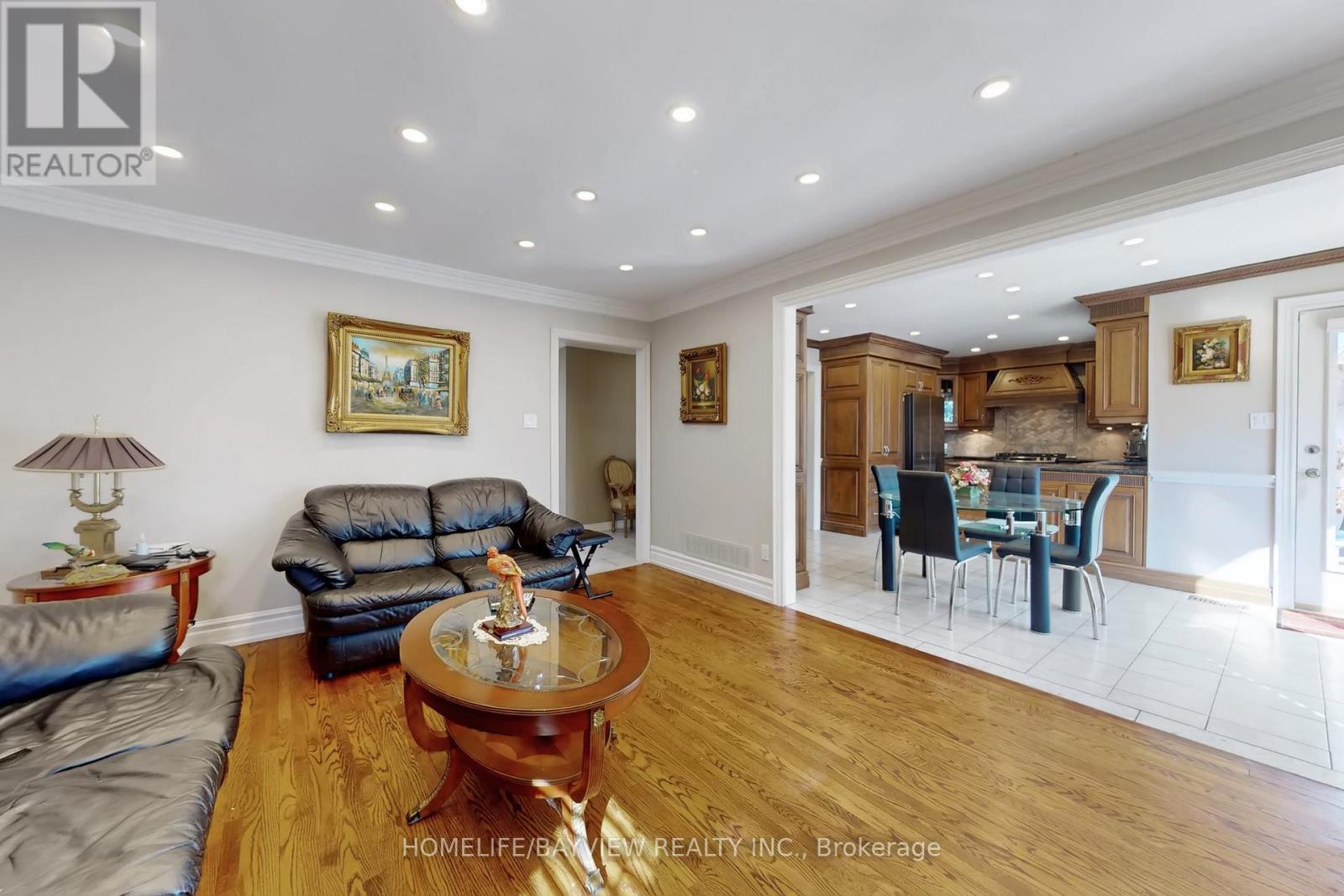 70 Russell Snider Drive, King, Ontario  L0G 1N0 - Photo 8 - N12900260