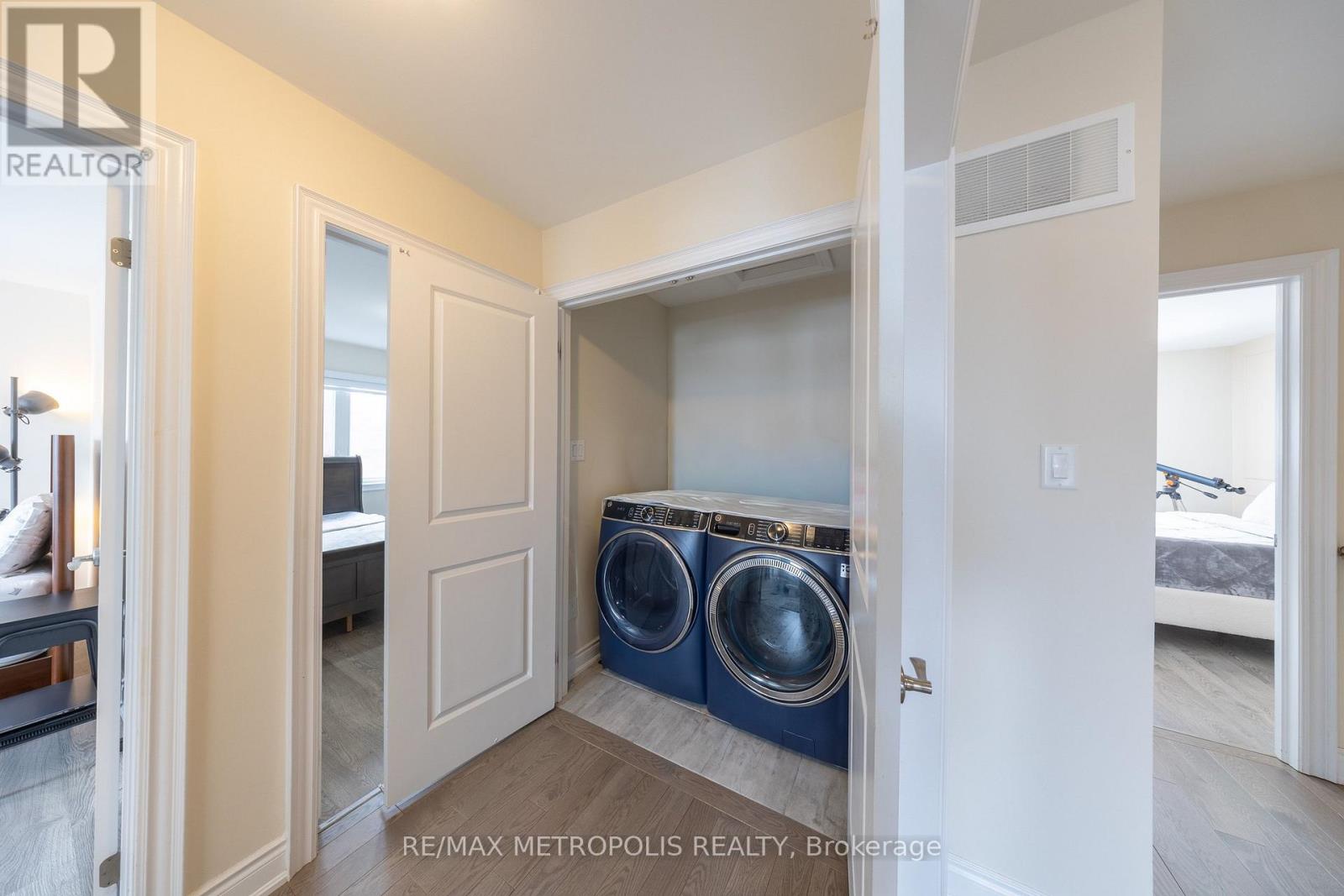 91 Kennedy Boulevard, New Tecumseth, Ontario  L9R 0T3 - Photo 31 - N12901674