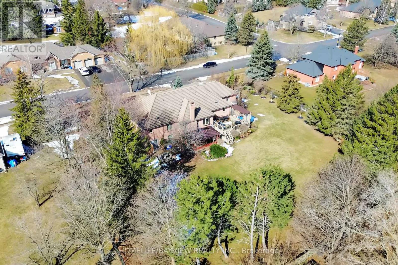 70 Russell Snider Drive, King (Nobleton), Ontario  L0G 1N0 - Photo 47 - N12900260