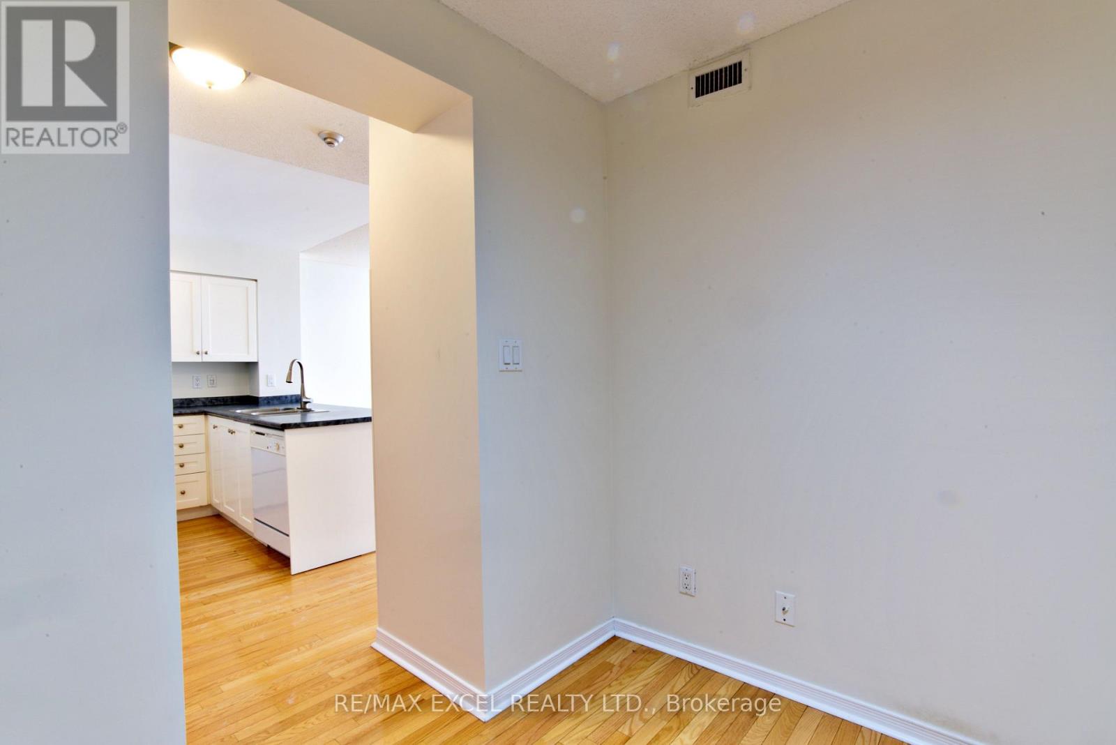 410 - 19 Northern Heights Drive, Richmond Hill (Langstaff), Ontario  L4S 4B4 - Photo 14 - N12901672