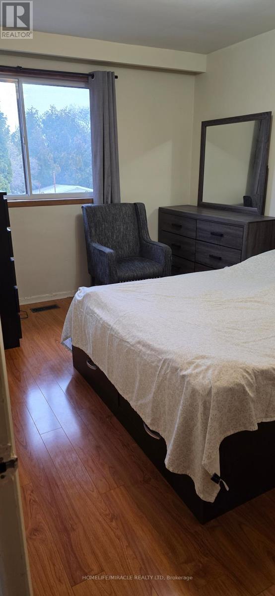 Main - 3172 Weston Road, Toronto, Ontario  M9M 2T6 - Photo 5 - W12901660