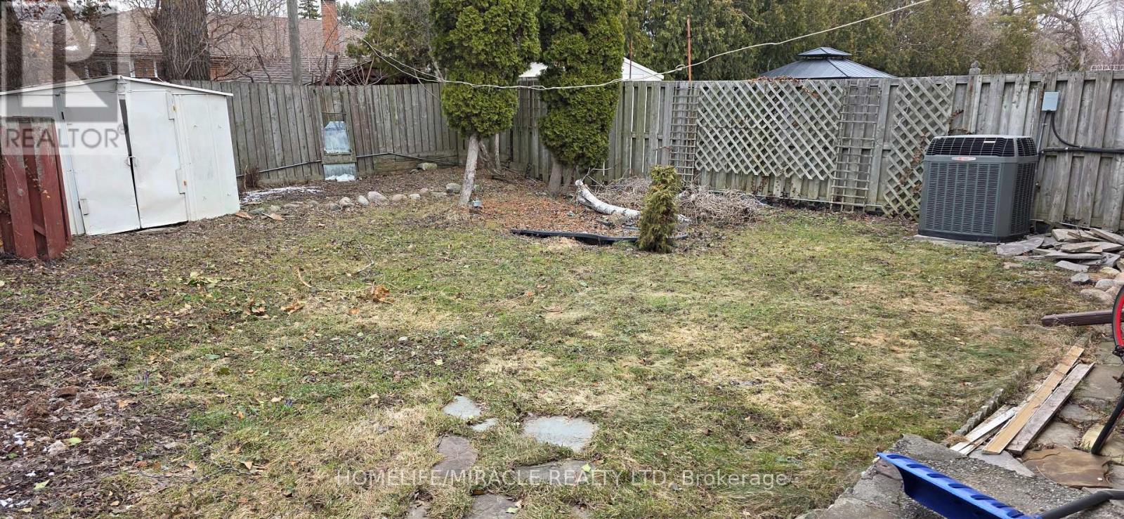 Main - 3172 Weston Road, Toronto, Ontario  M9M 2T6 - Photo 15 - W12901660