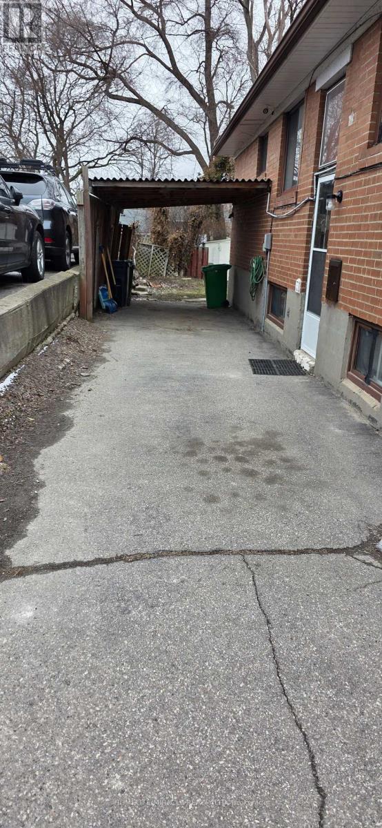 Main - 3172 Weston Road, Toronto, Ontario  M9M 2T6 - Photo 2 - W12901660