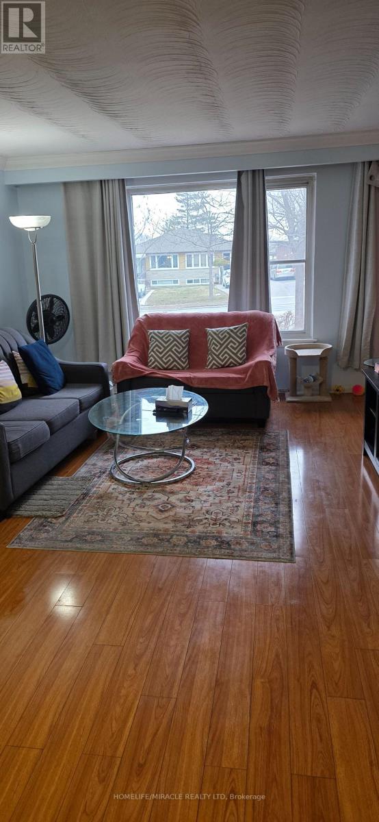 Main - 3172 Weston Road, Toronto, Ontario  M9M 2T6 - Photo 3 - W12901660