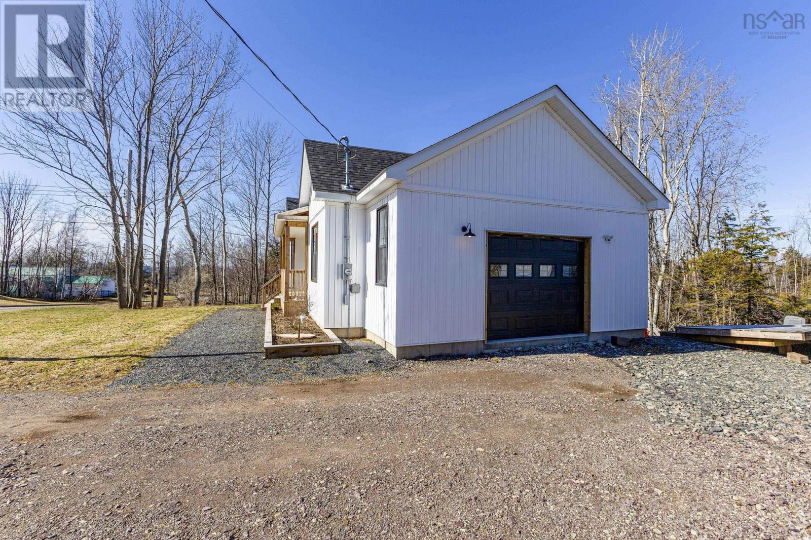 145 Strickland Avenue, Trenton, Nova Scotia  B0K 1X1 - Photo 46 - 202605009