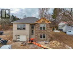 16 Mayflower Street, fredericton, New Brunswick