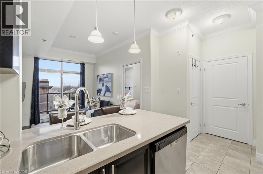 90 Charlton Avenue W Unit# 409, Hamilton, Ontario  L8P 0B4 - Photo 12 - 40799022