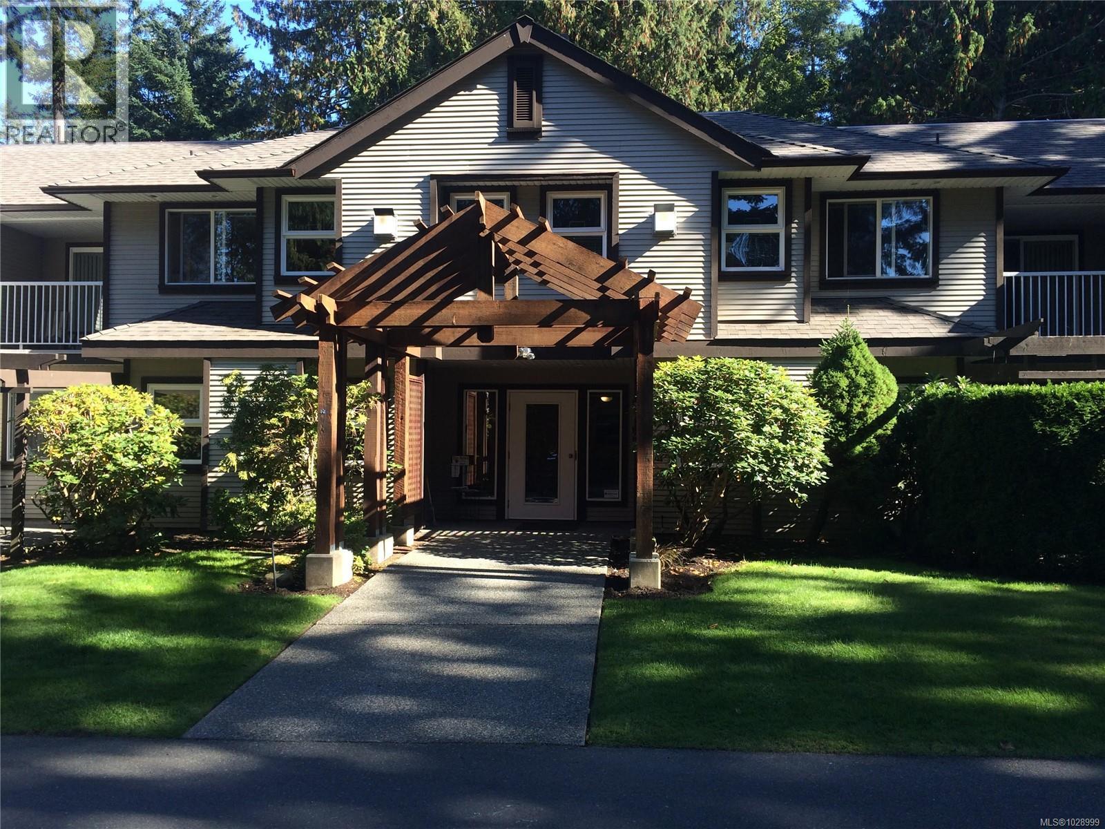 201 440 Schley Pl, Qualicum Beach, British Columbia  V9K 2M5 - Photo 1 - 1028999