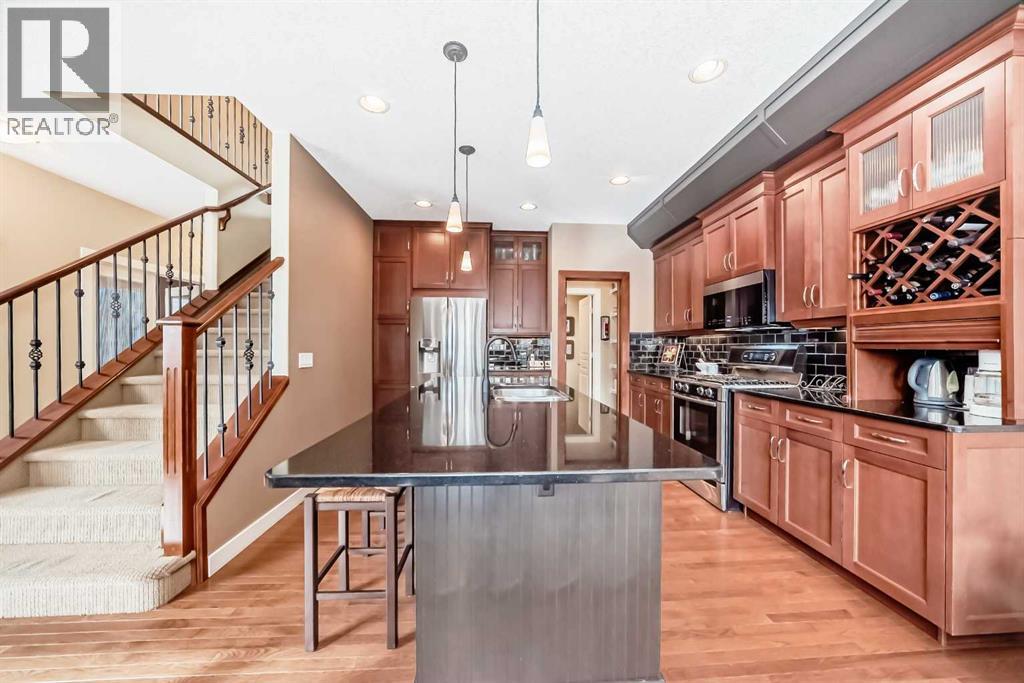 70 Tuscany Glen Way Nw, Calgary, Alberta  T3L 2V9 - Photo 4 - A2291763