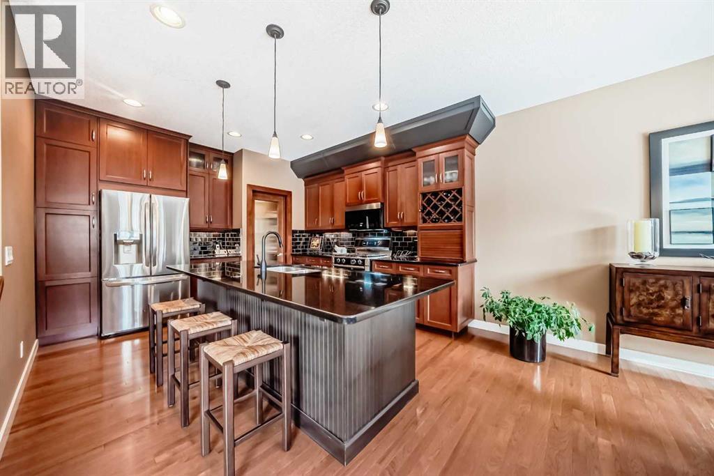 70 Tuscany Glen Way Nw, Calgary, Alberta  T3L 2V9 - Photo 3 - A2291763