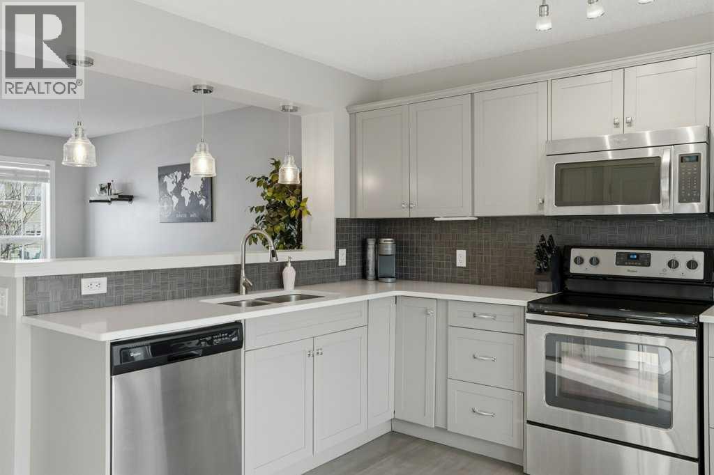 505 Mckenzie Towne Drive SE, Calgary, Alberta  T2Z 0L8 - Photo 9 - A2292277