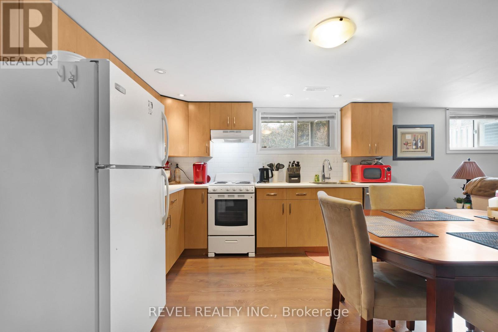 26 Wiltshire Drive, Brantford, Ontario N3R 5A9 - Photo 28 - X12901642