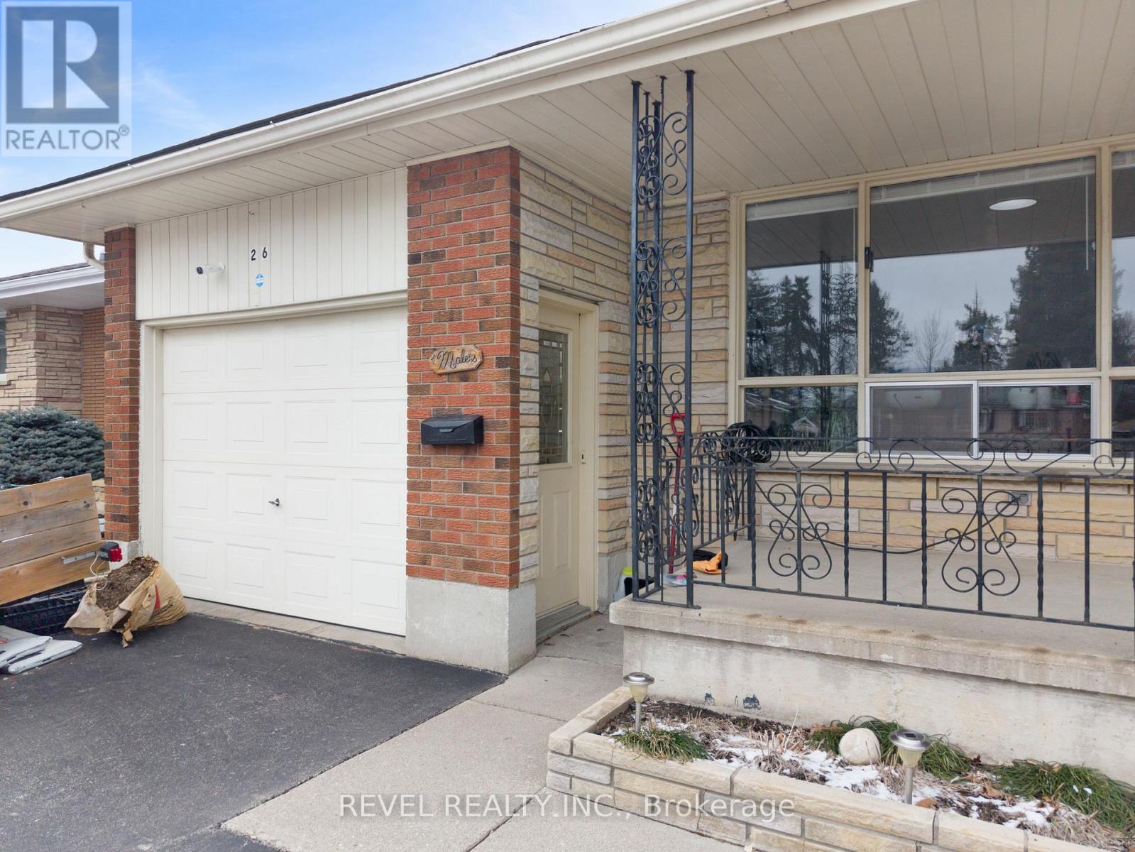 26 Wiltshire Drive, Brantford, Ontario N3R 5A9 - Photo 21 - X12901642