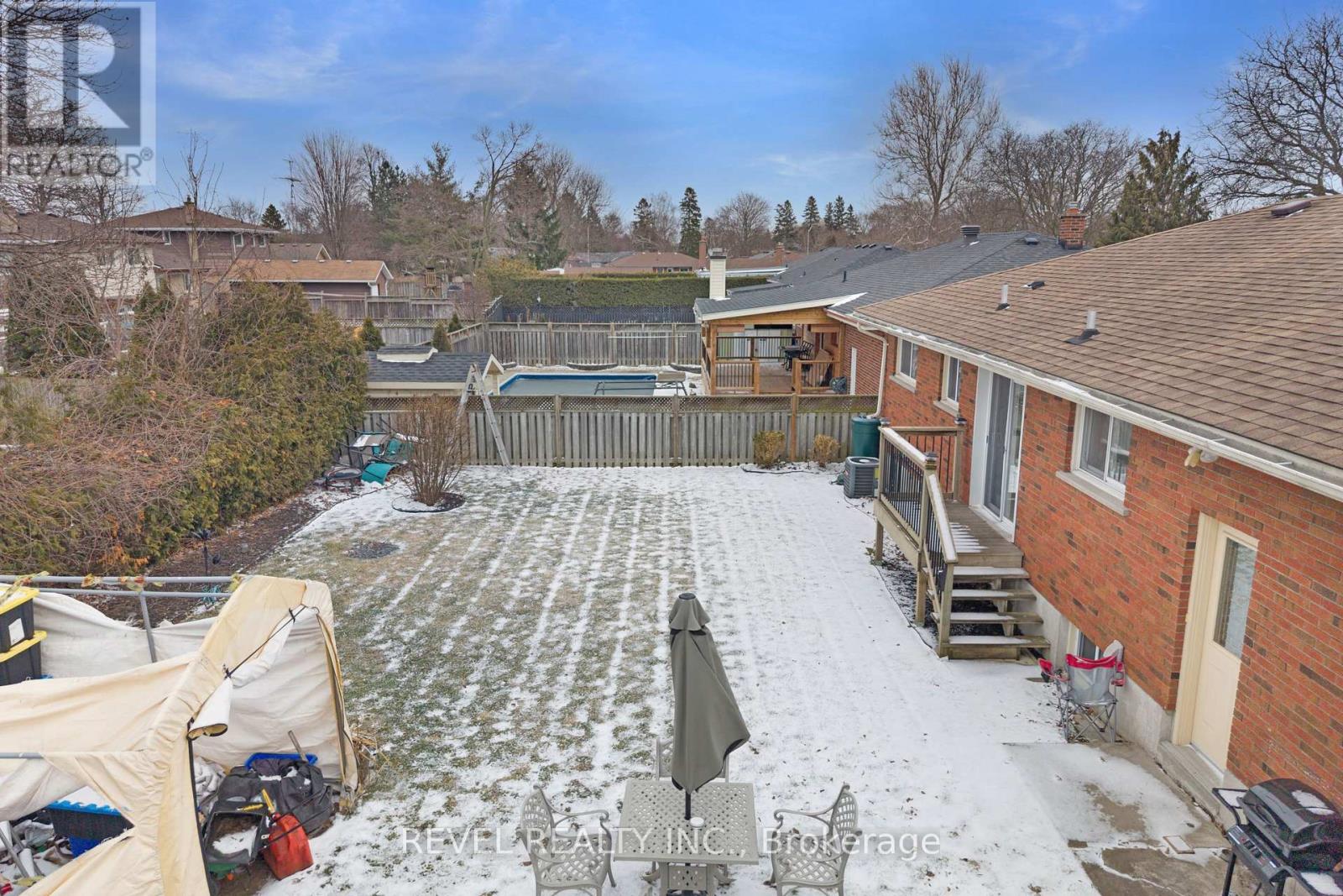 26 Wiltshire Drive, Brantford, Ontario N3R 5A9 - Photo 40 - X12901642