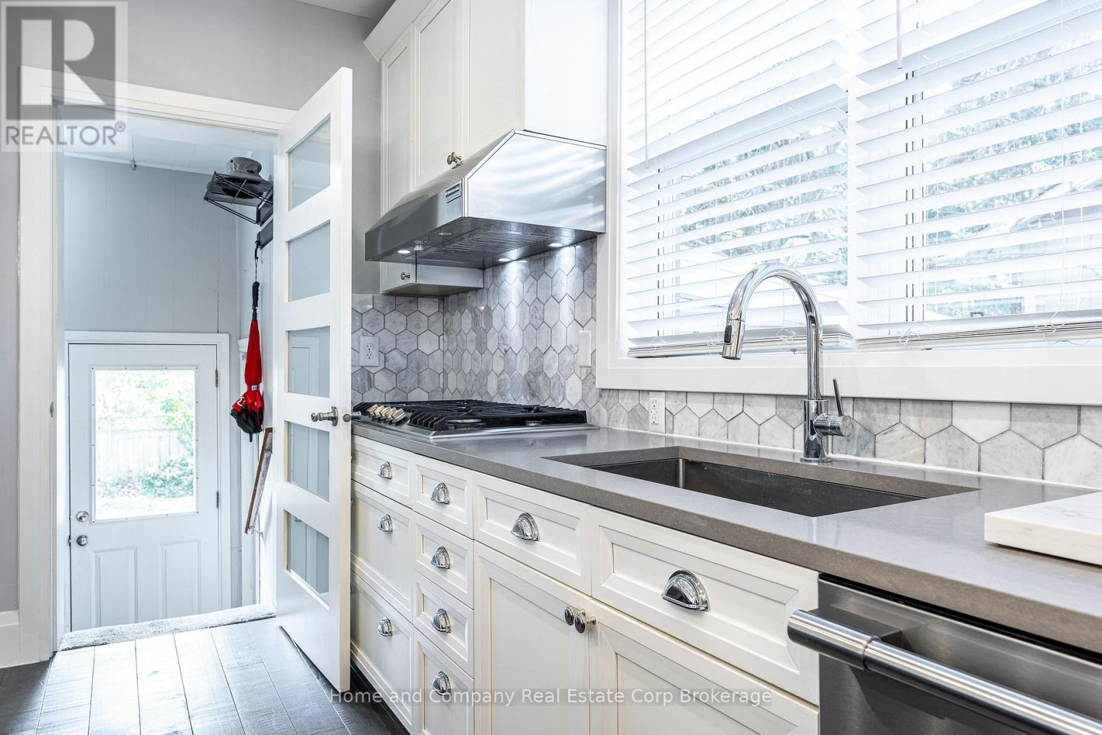 137 Water Street, Stratford, Ontario N5A 3C3 - Photo 16 - X12892540