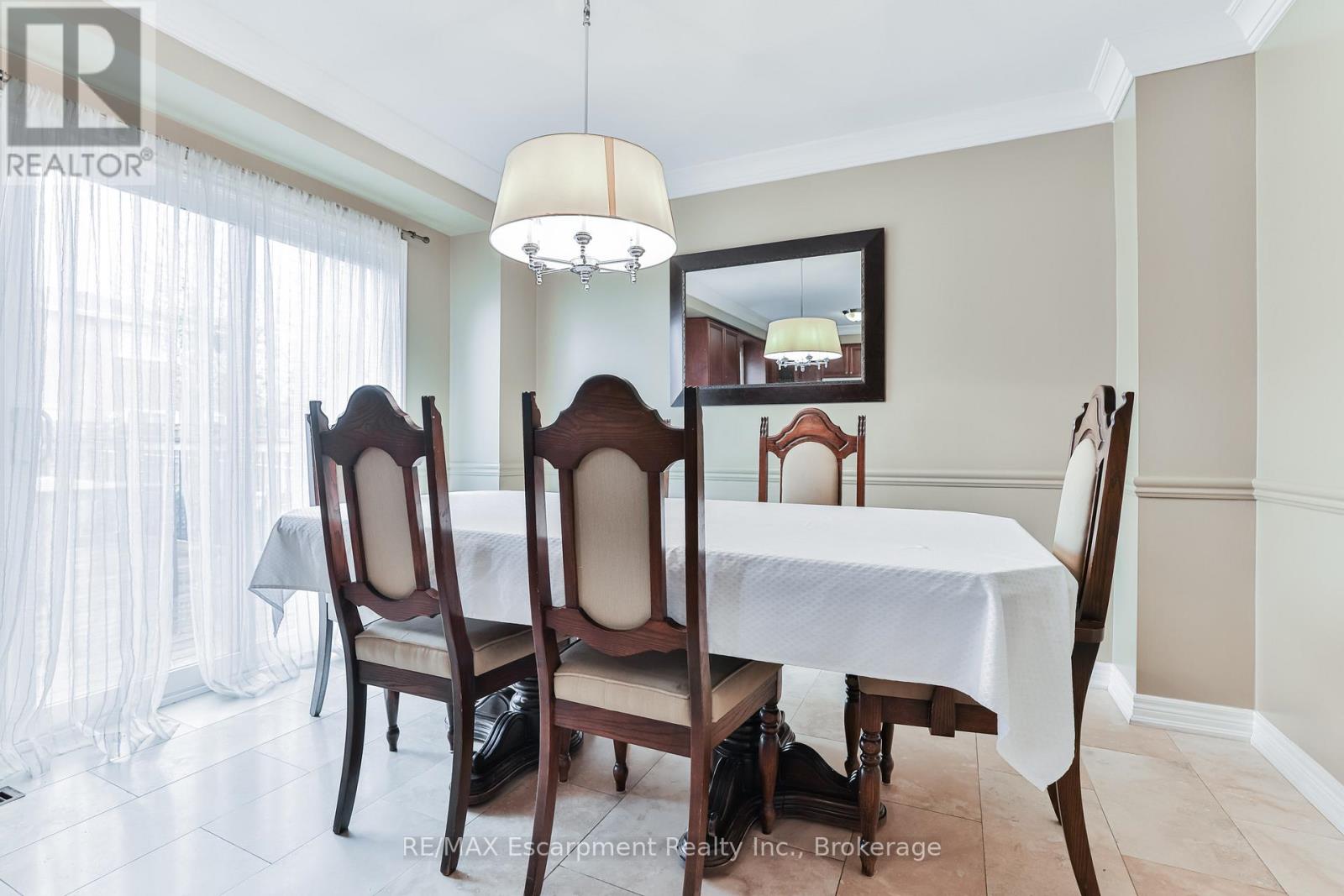 90 Waterfall Road, Vaughan, Ontario  L4L 5B2 - Photo 12 - N12902890